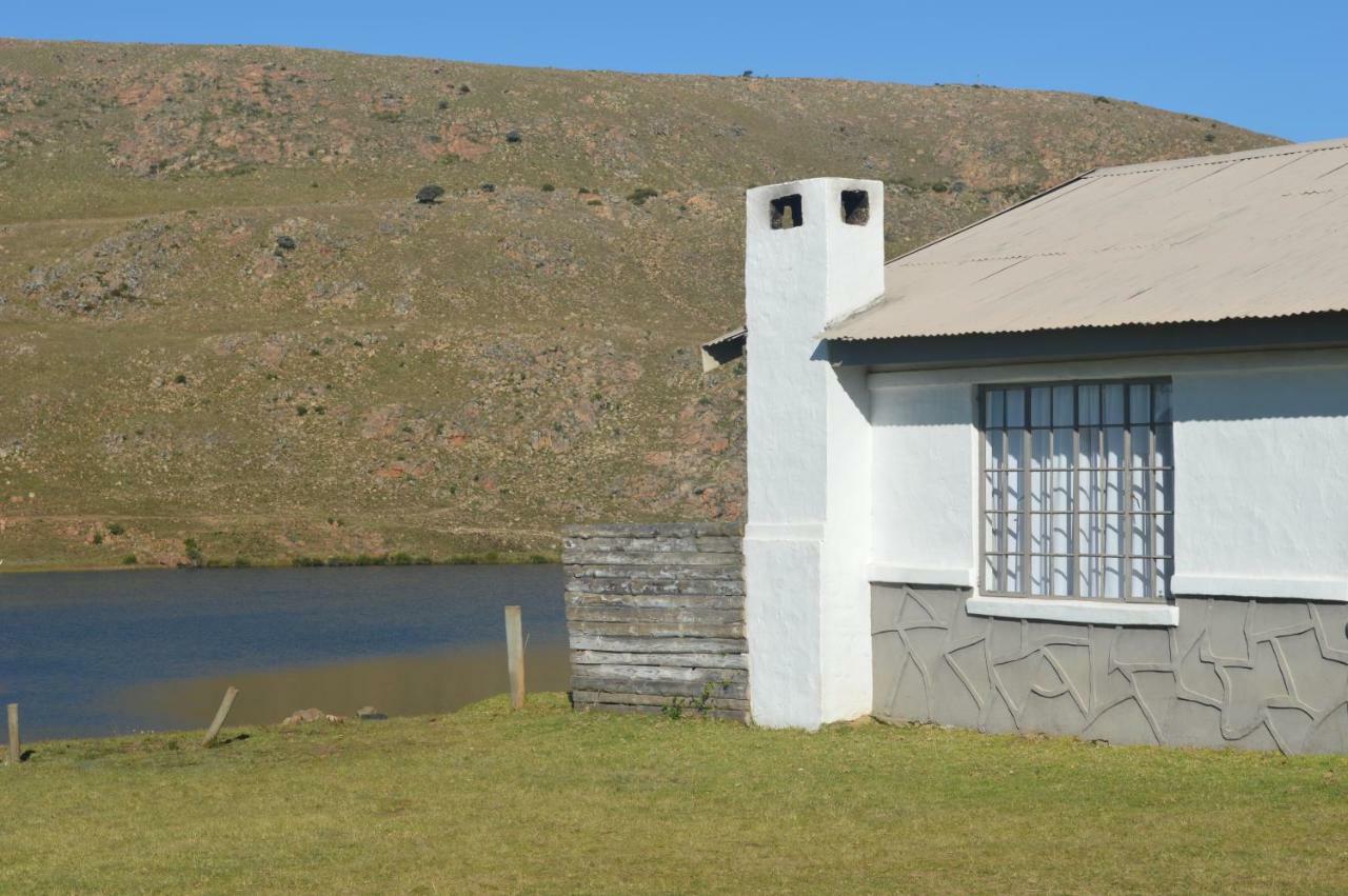 Dullstroom On The Dam Екстериор снимка